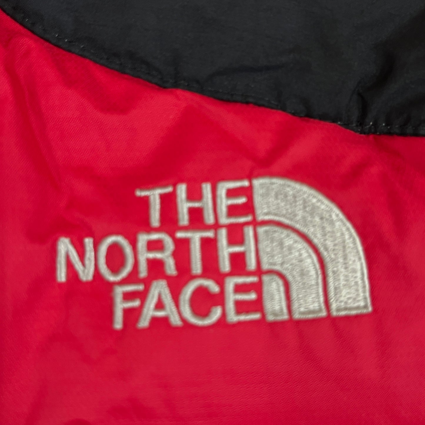THE NORTH FACE(ザ・ノースフェイス)700フィル HYVENT ダウンジャケット レッド×ブラック レディースL(90)#44