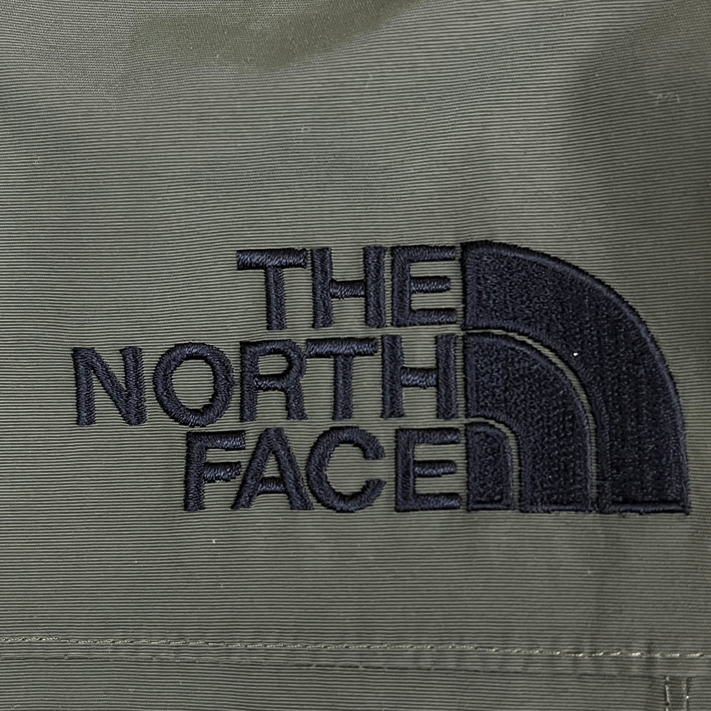 【THE NORTH FACE】ザ ノース・フェイス HyVent 高機能ダウンジャケット Keep-Heat搭載 メンズM(95) カーキ フード着脱可 #139