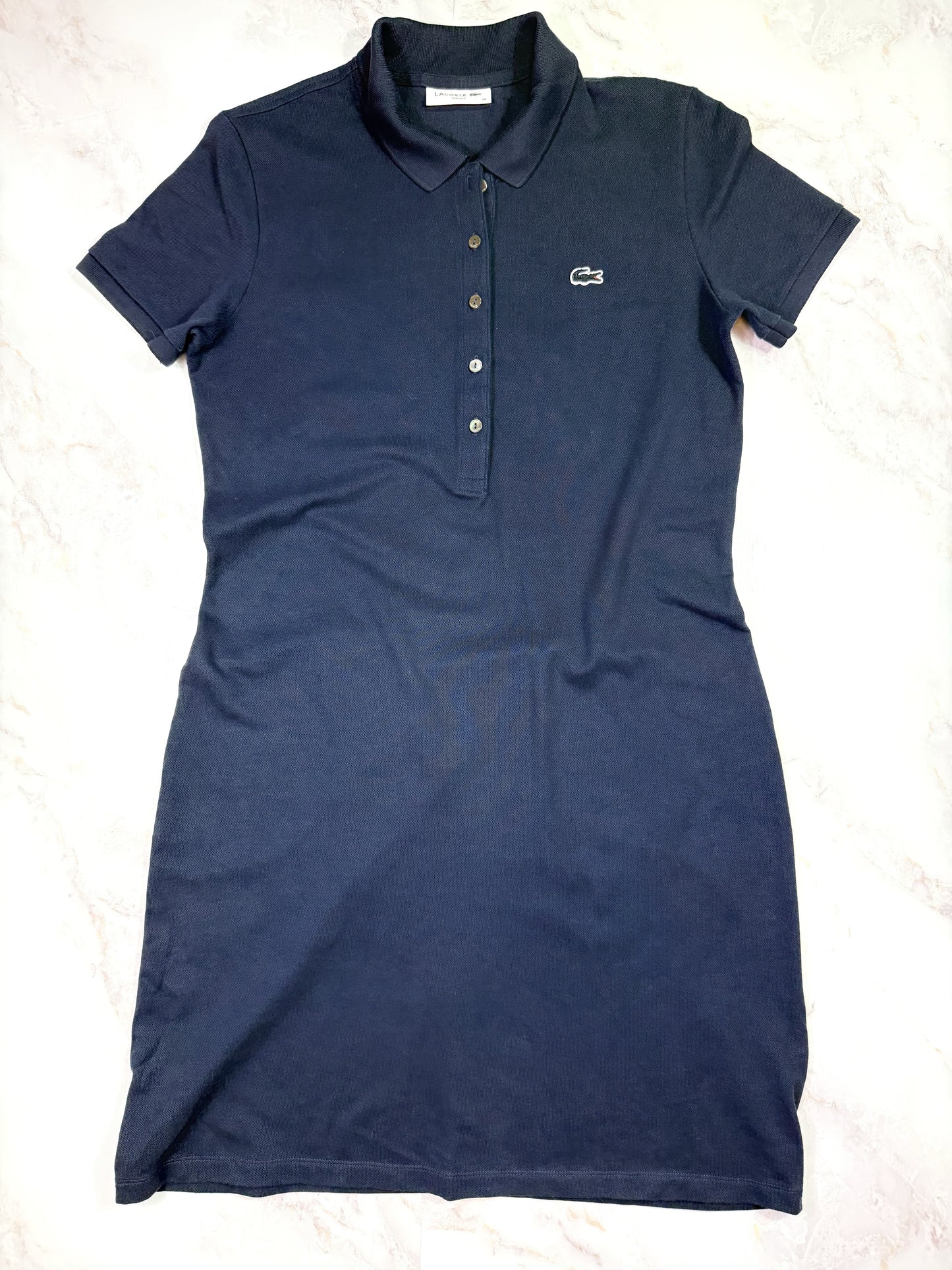 【LACOSTE ラコステ】スリムフィット ポロシャツ ワンピース ネイビー 38 - スポーティー&フェミニンな一着!