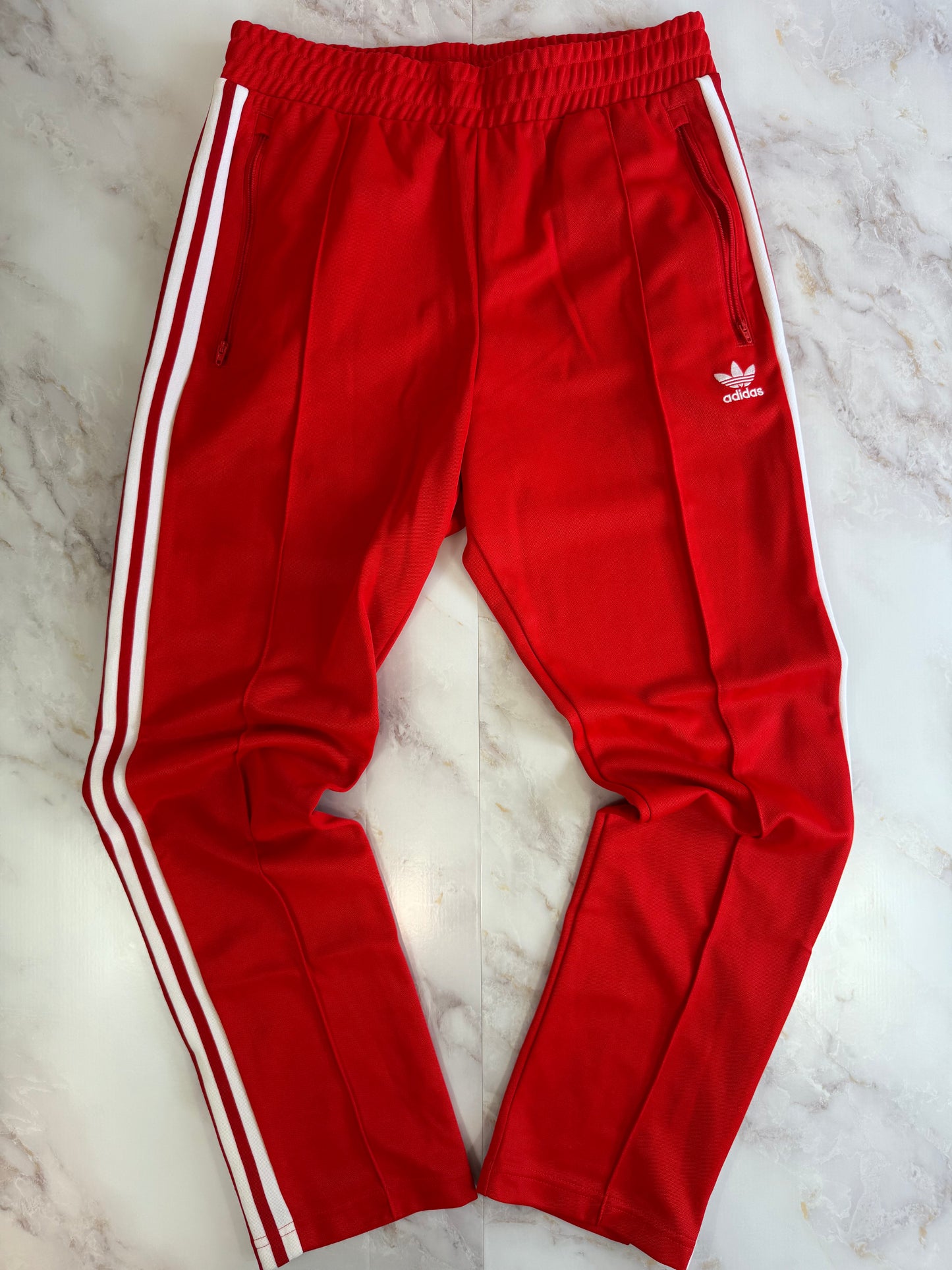 adidas Beckenbauer TP トラックパンツ レッド XLサイズ | 定番3本ライン×トレフォイルロゴ スポーツミックスに