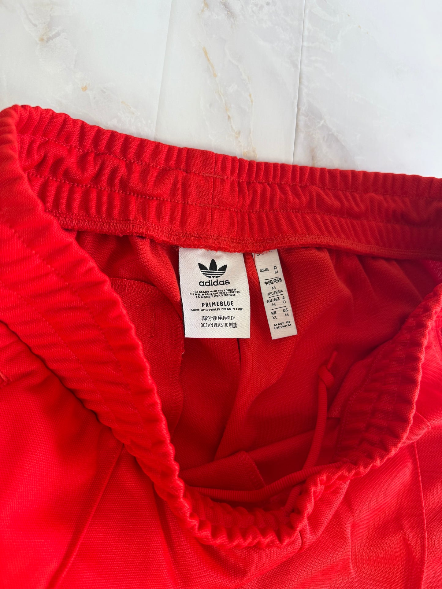 adidas Beckenbauer TP トラックパンツ レッド XLサイズ | 定番3本ライン×トレフォイルロゴ スポーツミックスに