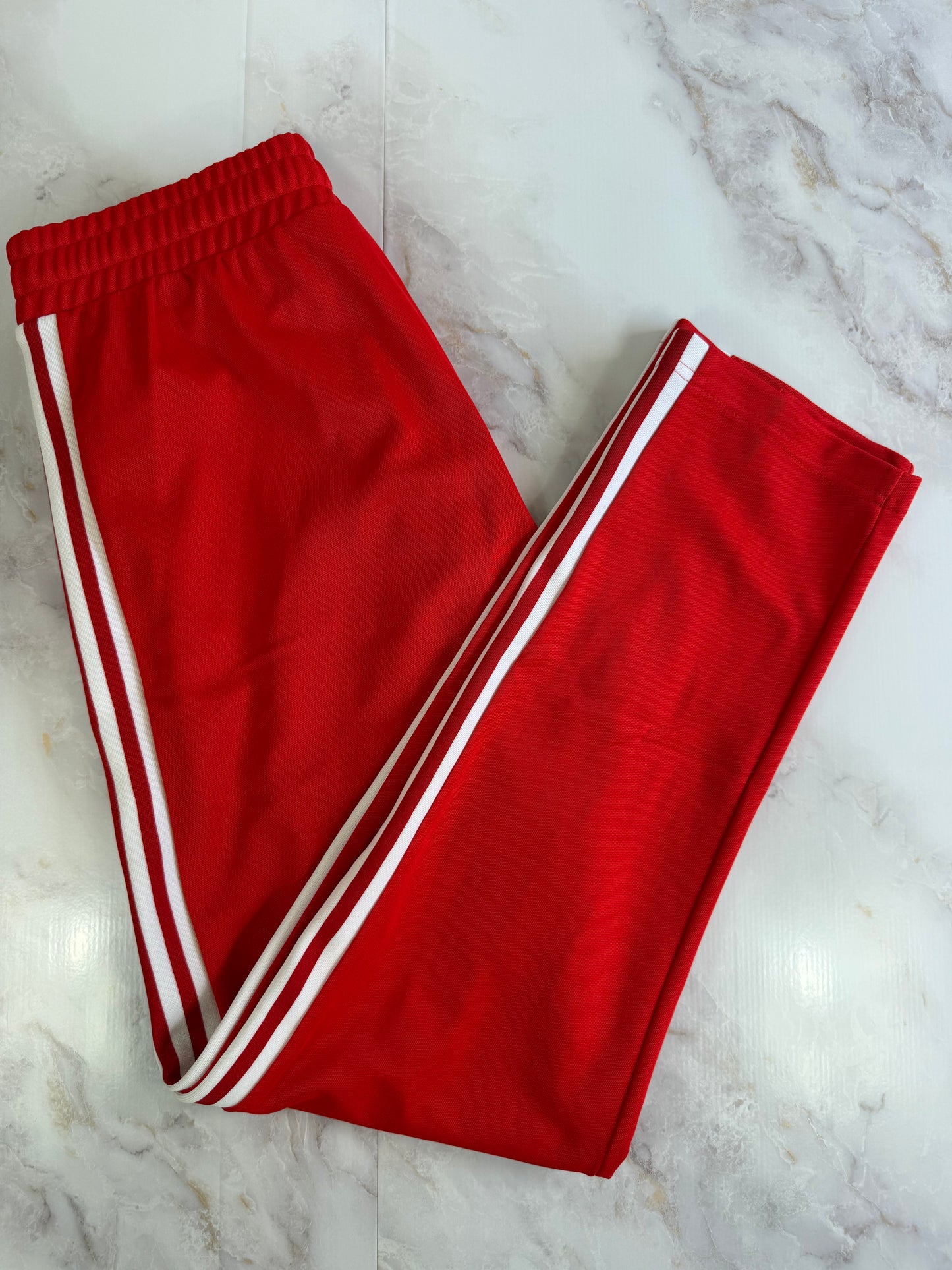 adidas Beckenbauer TP トラックパンツ レッド XLサイズ | 定番3本ライン×トレフォイルロゴ スポーツミックスに