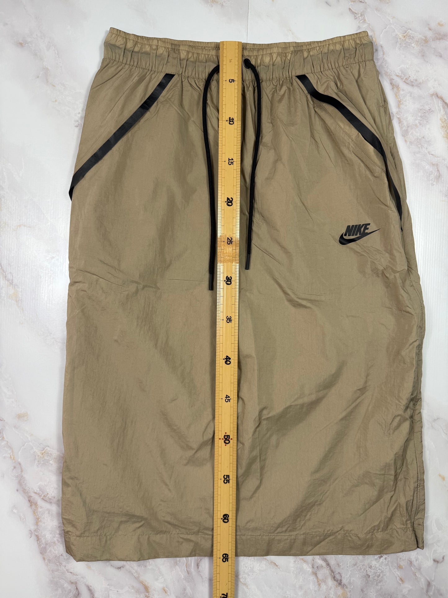 NIKE(ナイキ) ナイロン セットアップ ベージュ メンズS ノースリーブフーディー × ハーフパンツ 上下セット