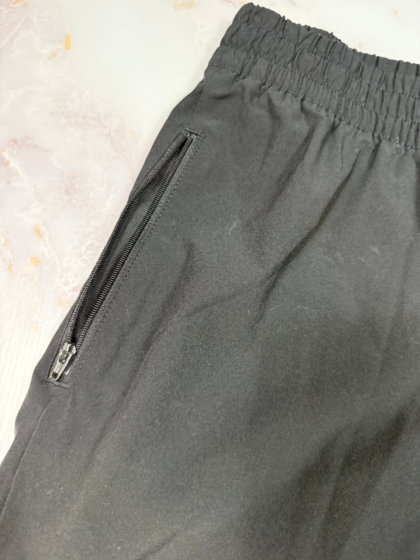 【adidas/アディダス】トラックパンツ ブラック 3ストライプ メンズ/ユニセックス 160サイズ スリムフィット