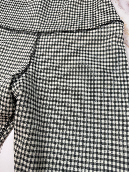 NIKE ナイキ Dri-FIT レギンス チェック柄 ブラックホワイト Mサイズ 吸汗速乾 スポーツウェア ヨガ フィットネス