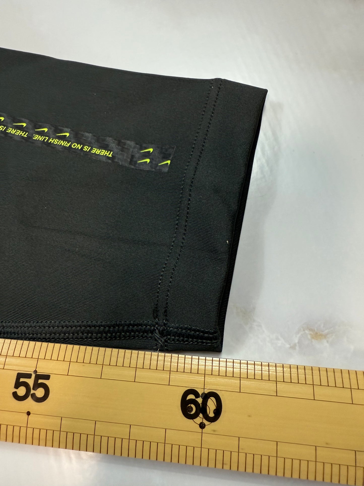 【NIKE】Dri-FIT ランニングタイツ ブラック×蛍光イエローライン メンズMサイズ | 吸汗速乾 スポーツレギンス
