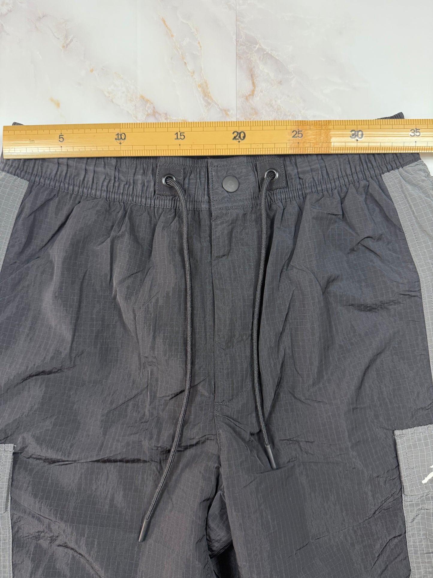 【NIKE JORDAN】23 ENGINEERED カーゴパンツ Lサイズ ブラック×グレー ナイロン イージーパンツ スポーツカジュアル