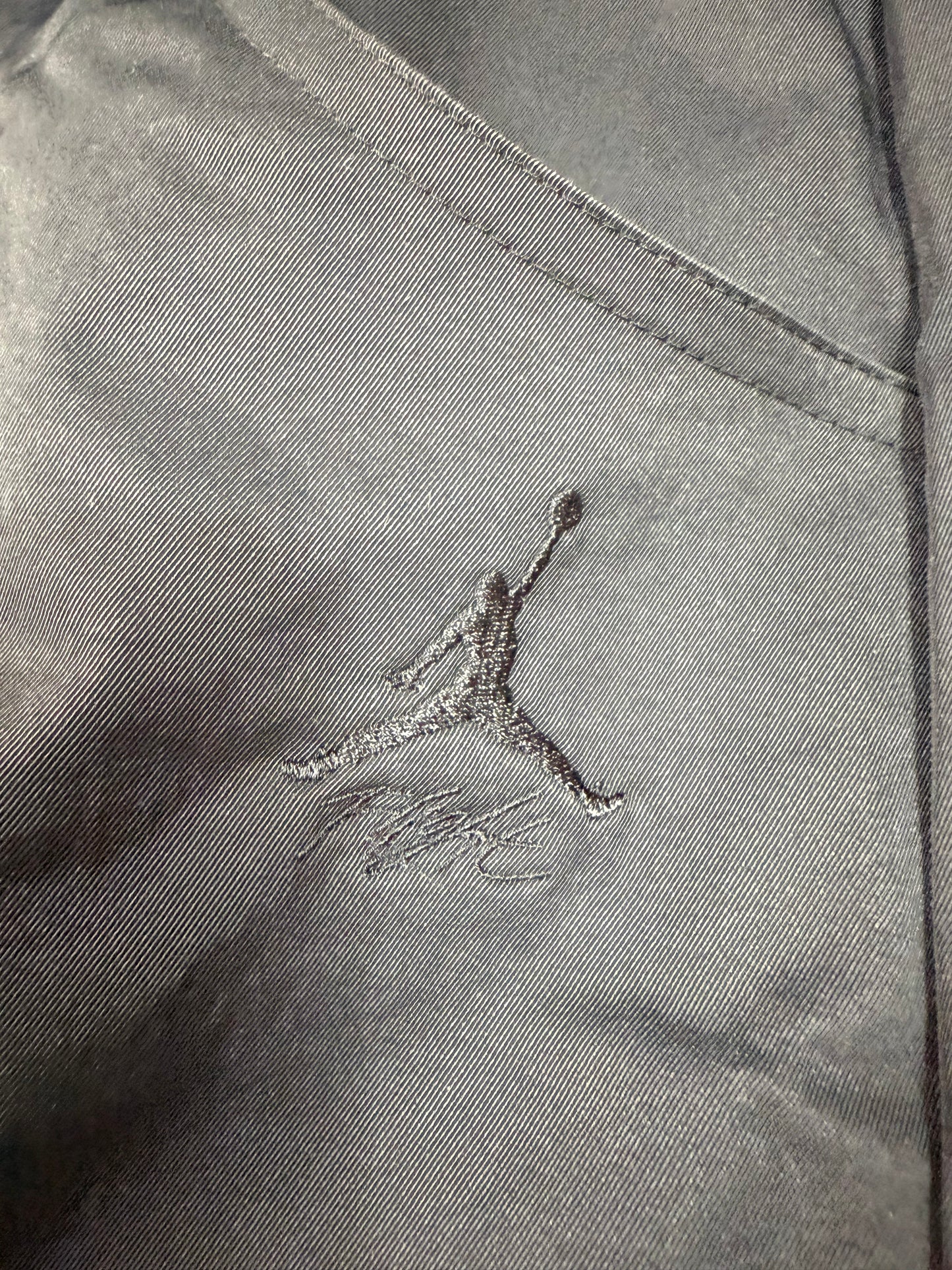 【NIKE JORDAN】カーゴパンツ ブラック Lサイズ ジョーダンロゴ ゆったりフィット ストリート&スポーツスタイル