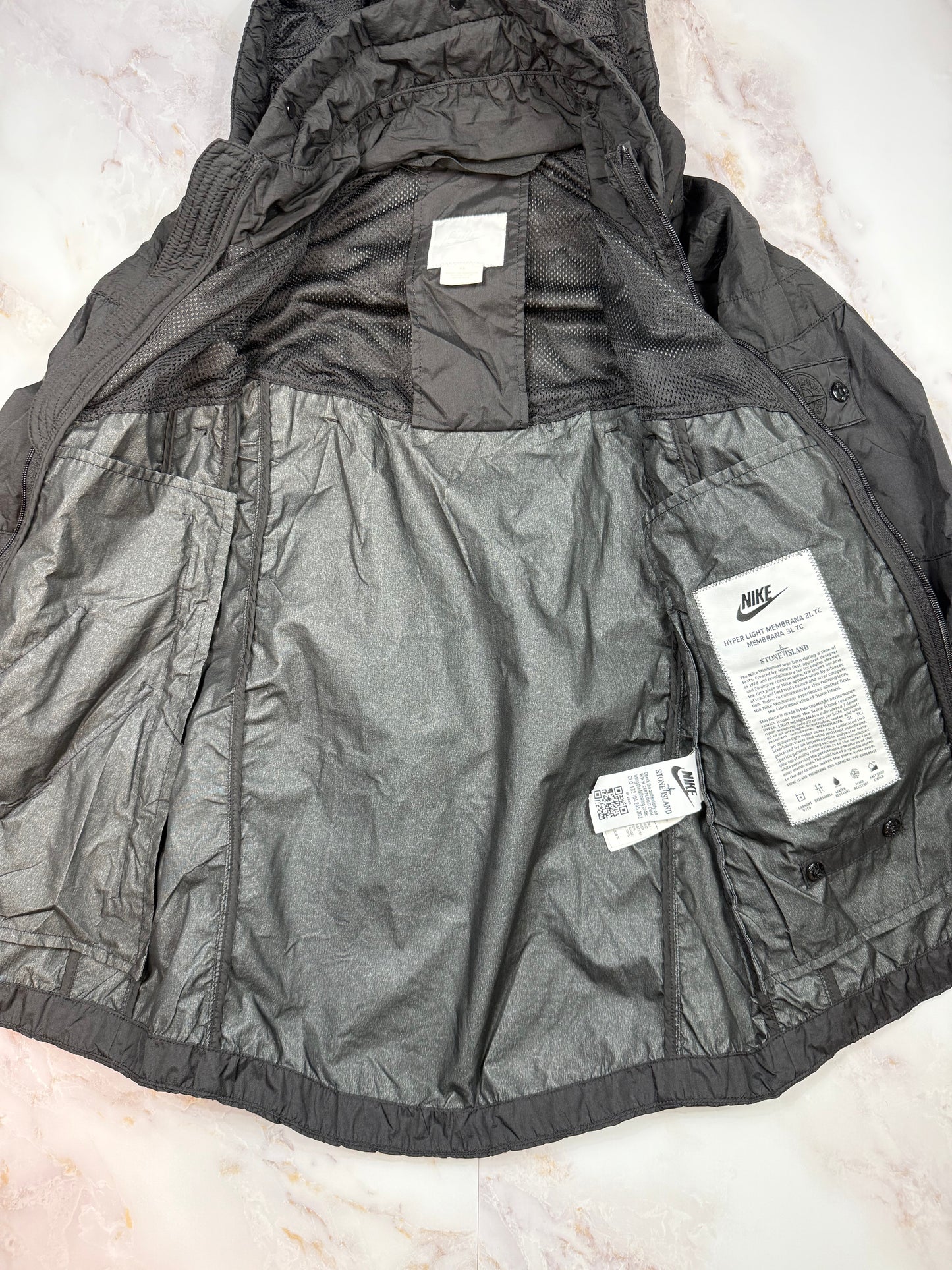 【NIKE × STONE ISLAND】ナイキ ストーンアイランド コラボ Hyper Light Membrana 2L/3L TC フーデッドジャケット XS ブラック