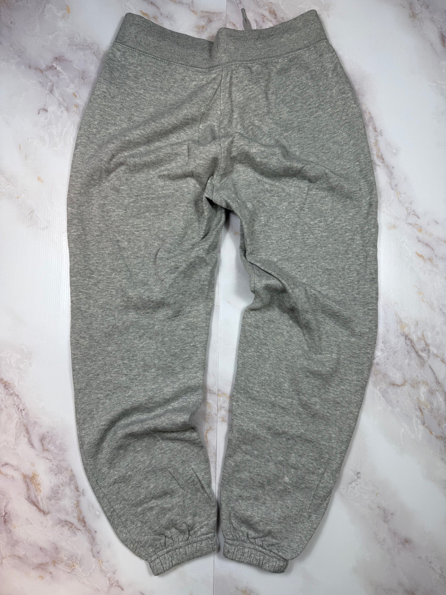 【NIKE】スウェットパンツ グレー 裏起毛 スモールロゴ メンズSサイズ | ナイキ ジョガーパンツ カジュアル スポーツウェア