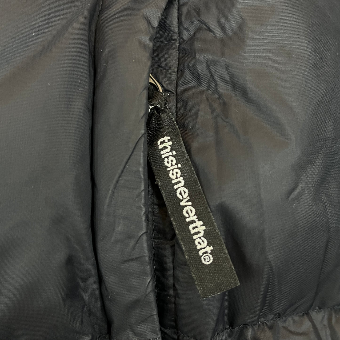 thisisneverthat® PERTEX QUANTUM ダウンジャケット ブラック メンズ XL #47