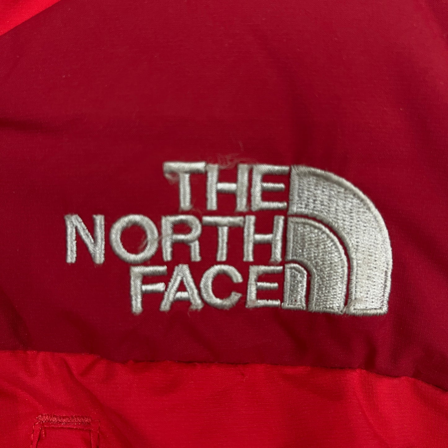 THE NORTH FACE（ザ・ノース・フェイス）HyVent ダウンジャケット レディースL レッド ファー付き 撥水仕様 #52