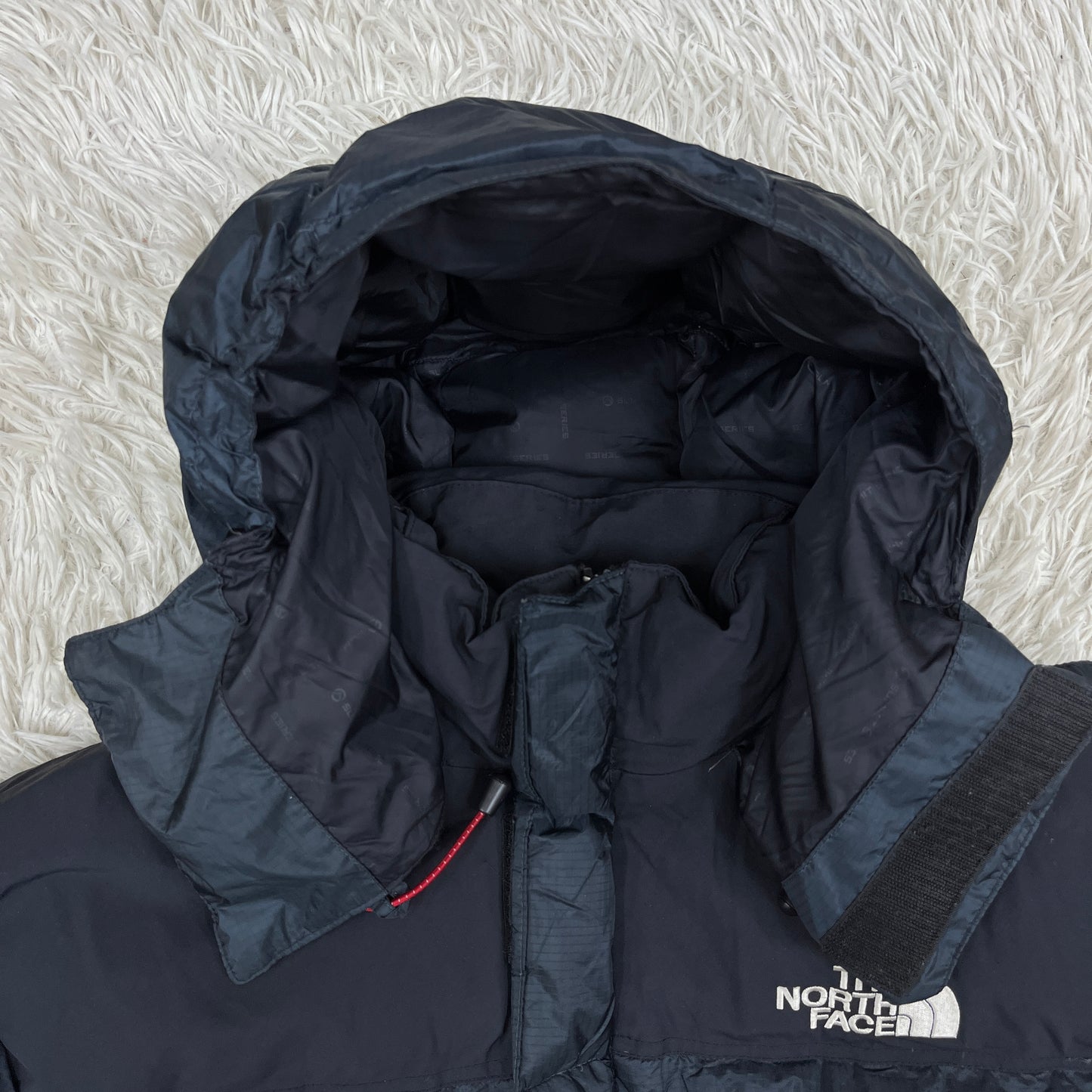 THE NORTH FACE サミットシリーズ バルトロライトジャケット ヌプシ700フィル ブラック×ネイビー メンズ100(L) ノースフェイス ダウンジャケット 防寒 防風 #75
