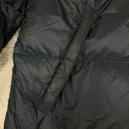 THE NORTH FACE サミットシリーズ バルトロライトジャケット ヌプシ700フィル ブラック×ネイビー メンズ100(L) ノースフェイス ダウンジャケット 防寒 防風 #75