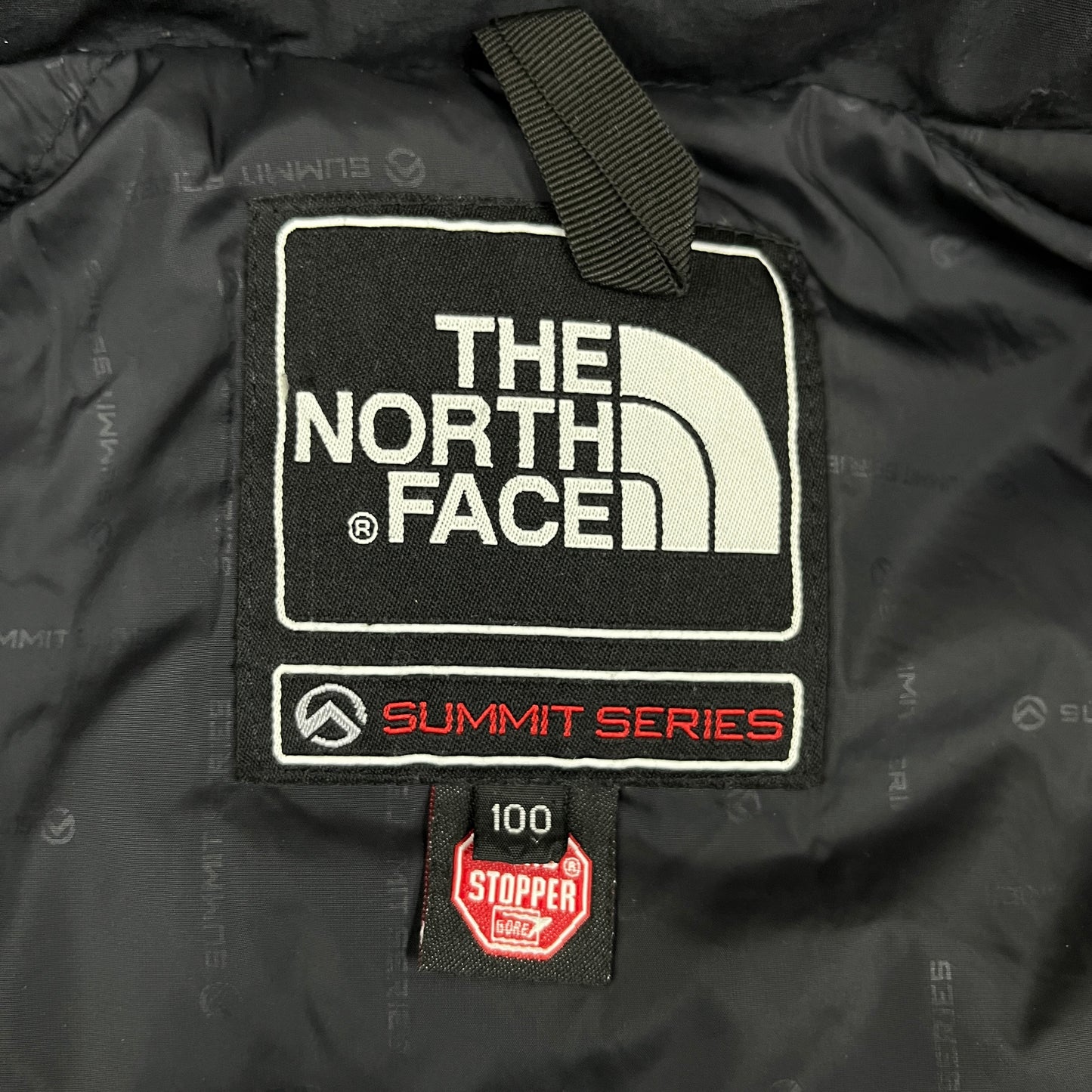 THE NORTH FACE サミットシリーズ バルトロライトジャケット ヌプシ700フィル ブラック×ネイビー メンズ100(L) ノースフェイス ダウンジャケット 防寒 防風 #75
