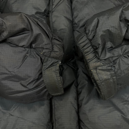 THE NORTH FACE サミットシリーズ バルトロライトジャケット ヌプシ700フィル ブラック×ネイビー メンズ100(L) ノースフェイス ダウンジャケット 防寒 防風 #75