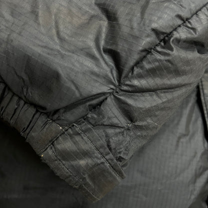 THE NORTH FACE サミットシリーズ バルトロライトジャケット ヌプシ700フィル ブラック×ネイビー メンズ100(L) ノースフェイス ダウンジャケット 防寒 防風 #75