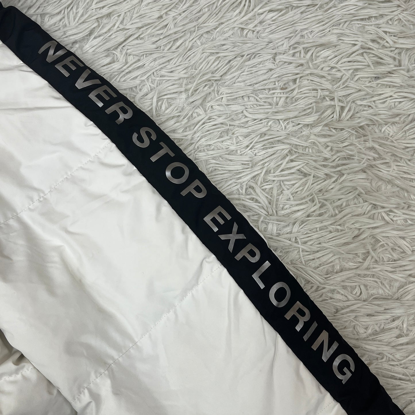 THE NORTH FACE（ザ・ノース・フェイス）WHITE LABEL ロングダウンコート メンズ M（95）ホワイト／ブラック 撥水 中綿コート #77