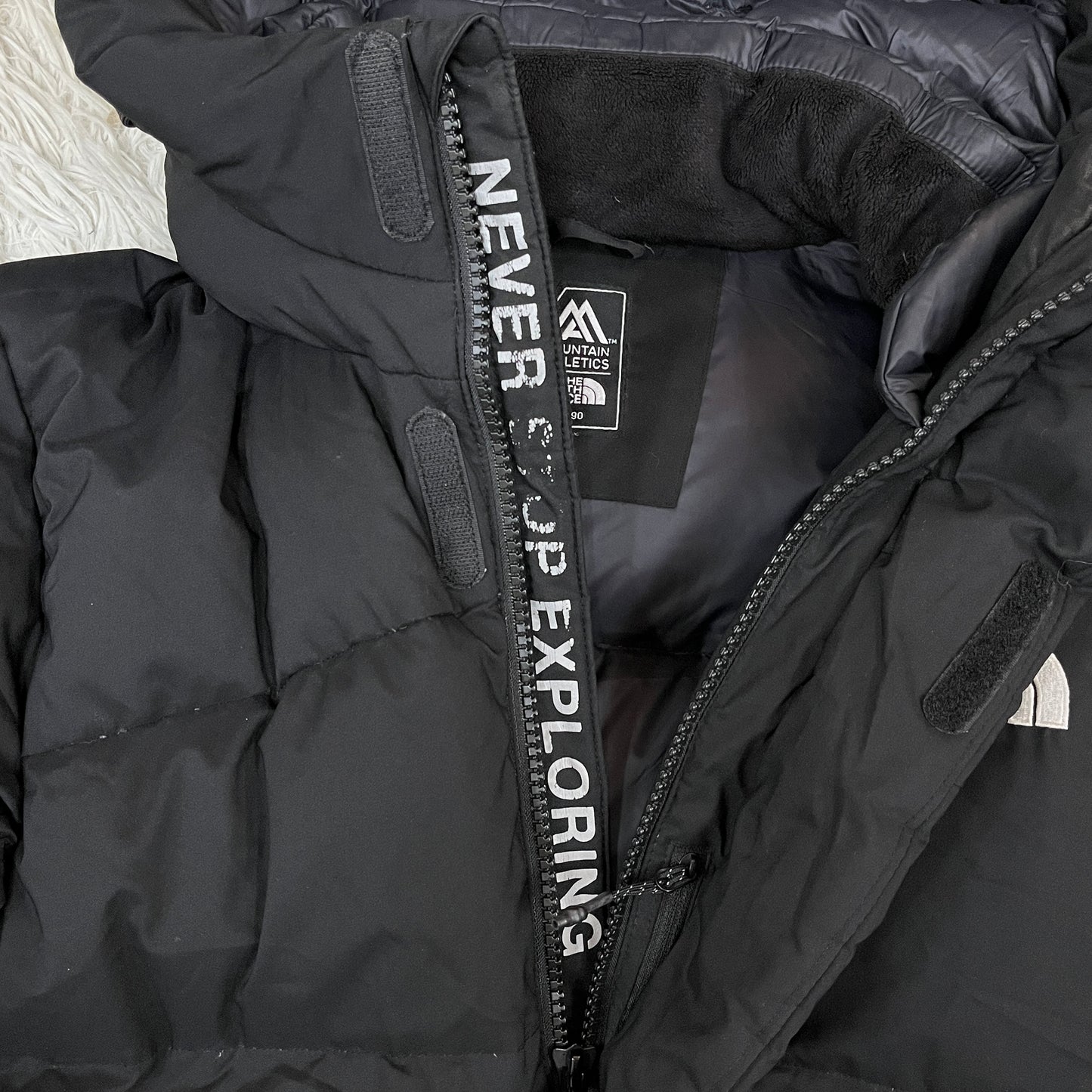 【THE NORTH FACE】ロングダウンコート ブラック メンズ90(S) Mountain Athletics ダウンインサレーション 長丈 保温性抜群 #86