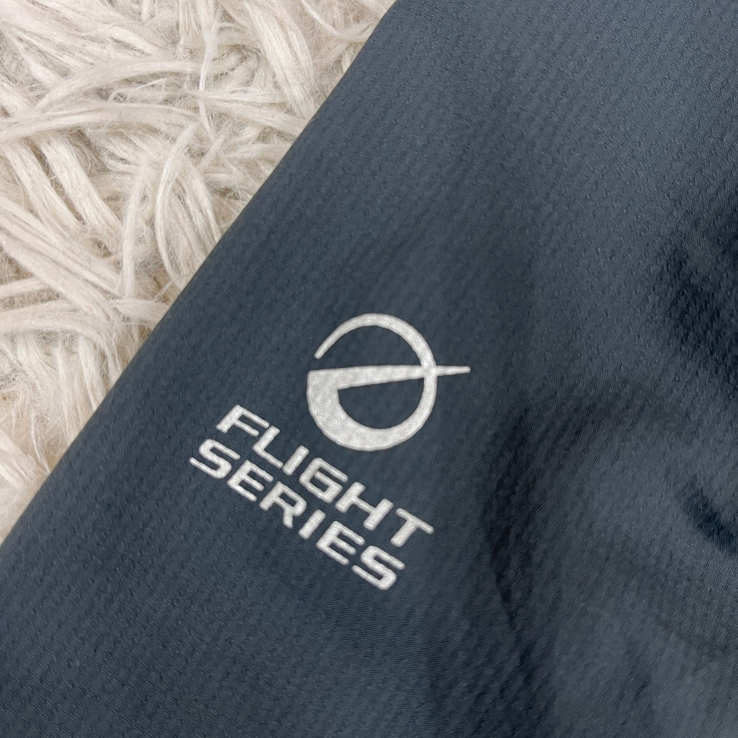 THE NORTH FACE（ザ・ノースフェイス）フライトシリーズ ランニングジャケット メンズ95(M) ウインドブレーカー グレー×ライムグリーン 軽量／速乾／反射材付き #108