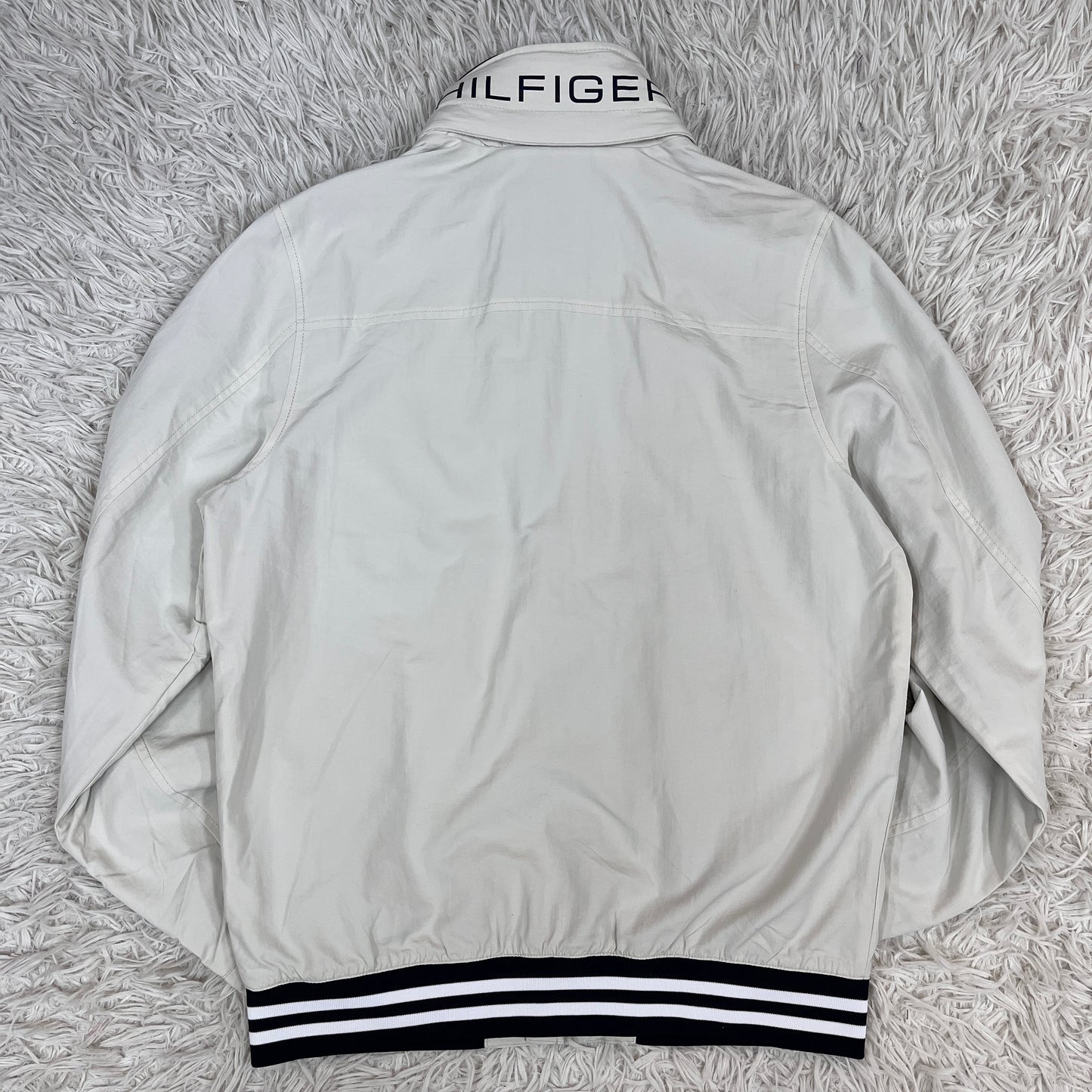 TOMMY HILFIGER（トミーヒルフィガー）スウィングトップ ナイロンジャケット ホワイト メンズXS. #109