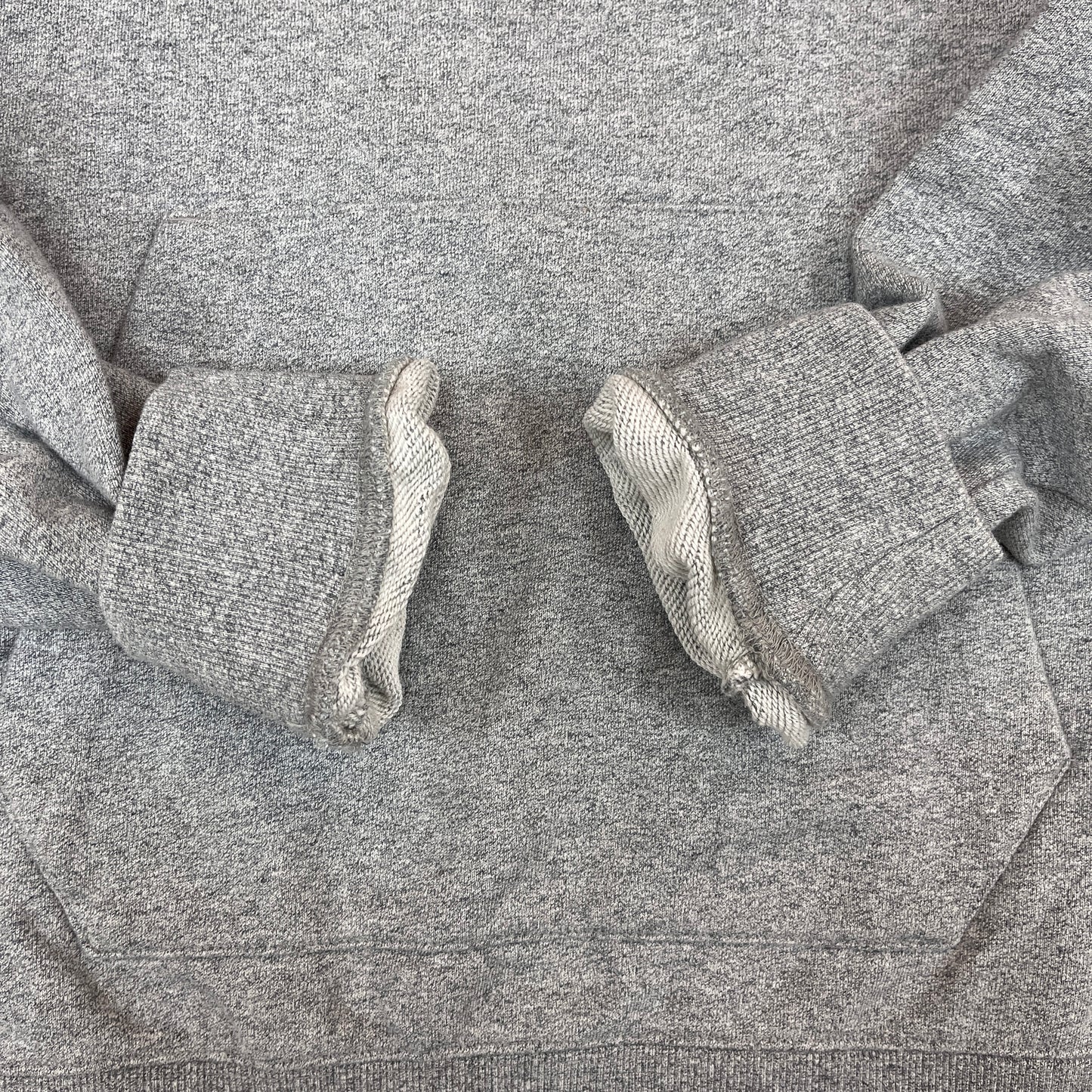 LACOSTE L!VE ラコステ フード付きスウェットパーカー グレー サイズ3 M相当 ワンポイントロゴ 裏起毛 #115