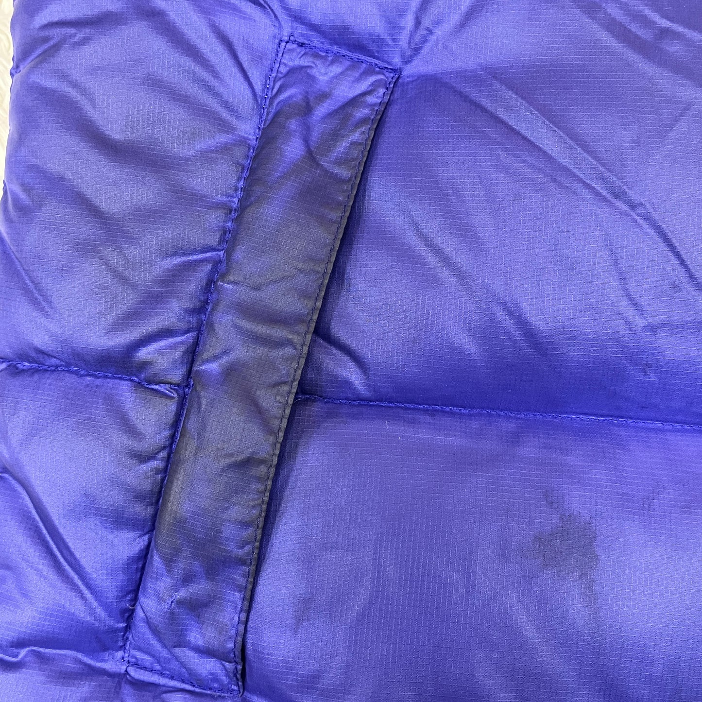 【THE NORTH FACE】 700フィル ヌプシ ダウンベスト 85 (XS) パープル×ブラック ノースフェイス グースダウン #120