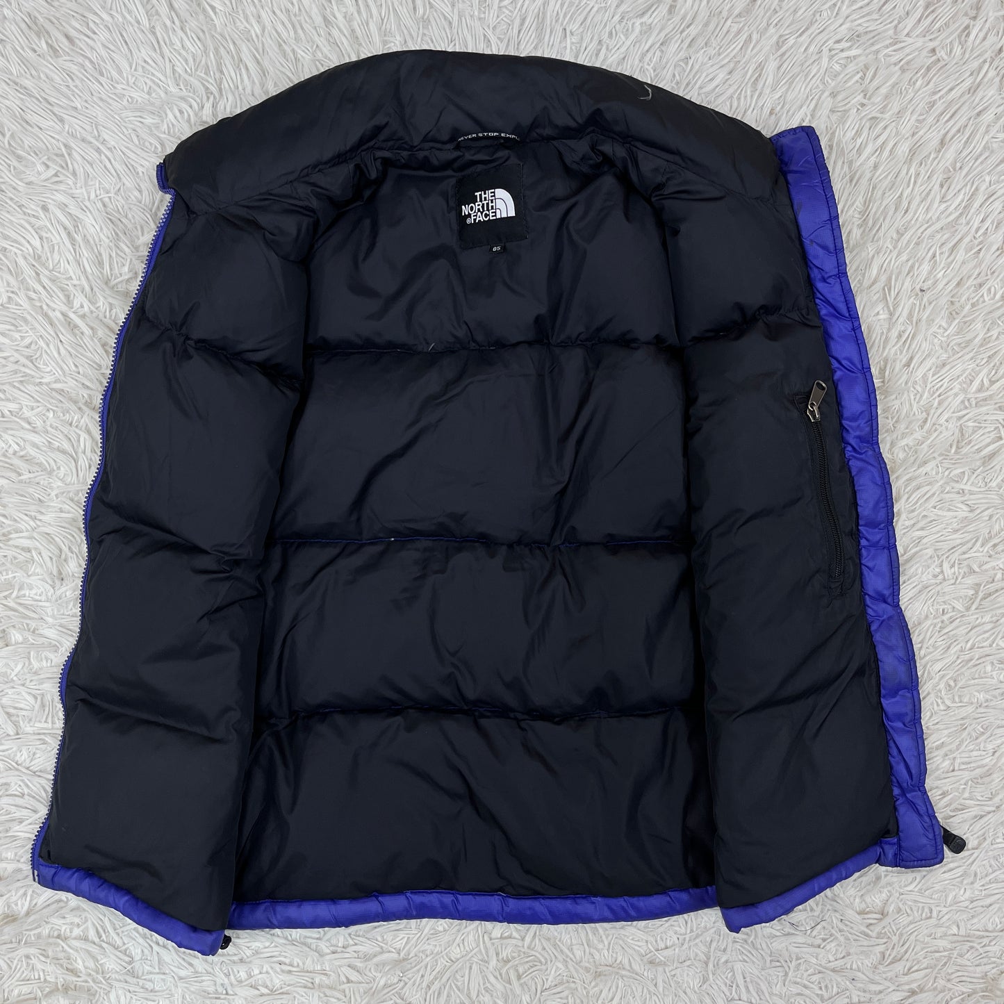 【THE NORTH FACE】 700フィル ヌプシ ダウンベスト 85 (XS) パープル×ブラック ノースフェイス グースダウン #120