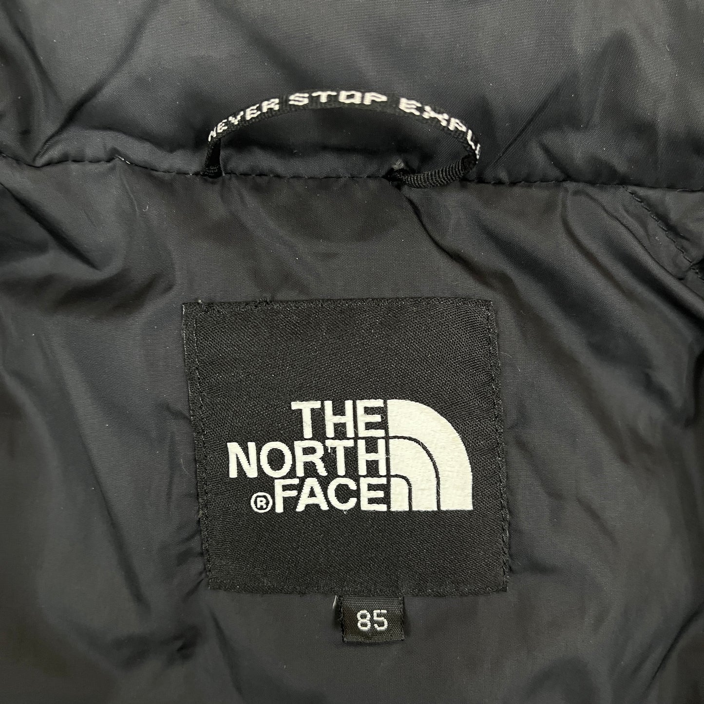 【THE NORTH FACE】 700フィル ヌプシ ダウンベスト 85 (XS) パープル×ブラック ノースフェイス グースダウン #120