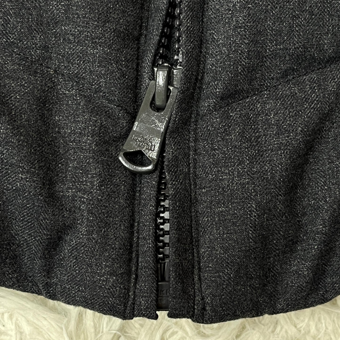 THE NORTH FACE ザ ノースフェイス ハイベント グースダウンジャケット レディースM 90サイズ ダークグレー THE NORTH FACE HYVENT 高機能 防水 透湿 #130