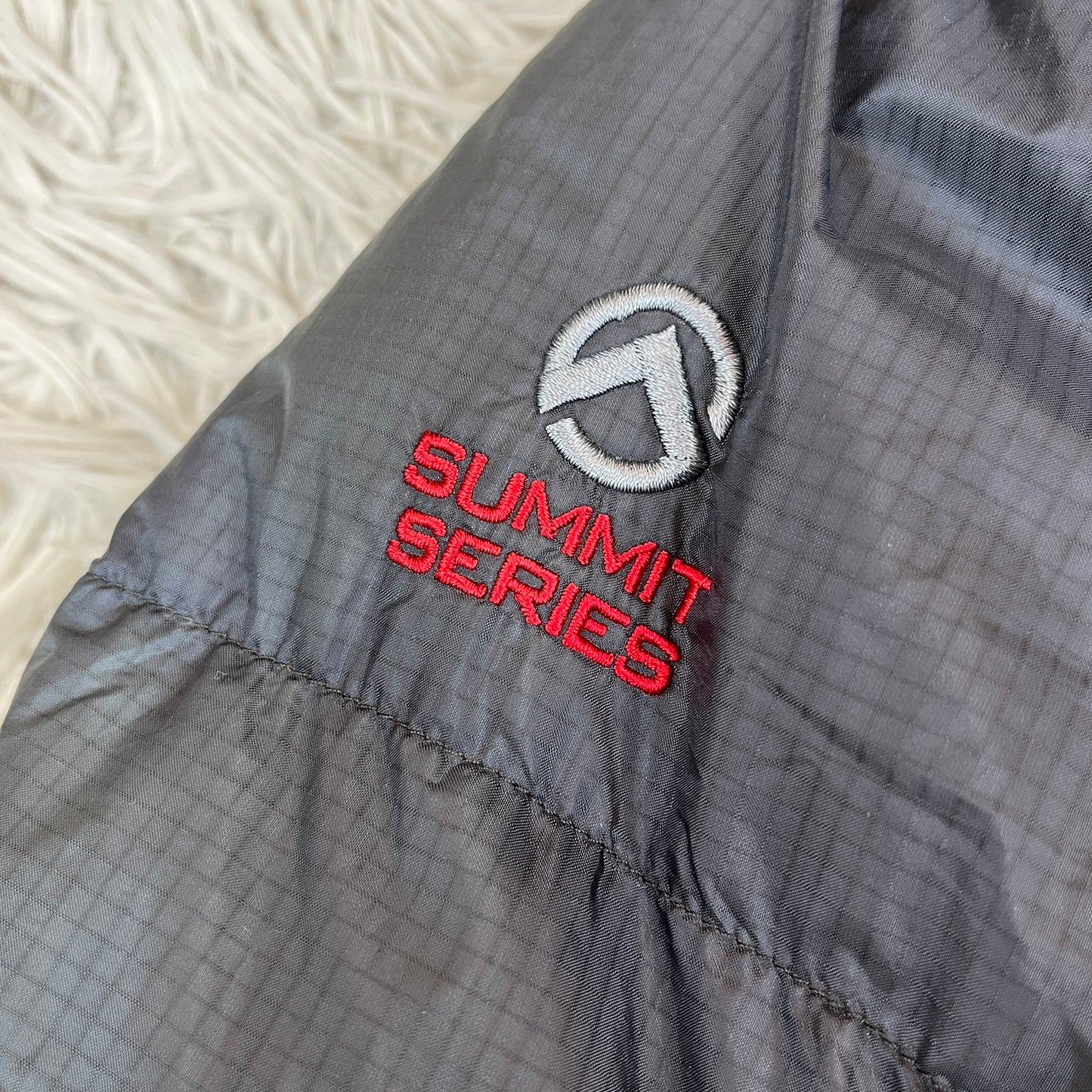 【極暖】THE NORTH FACE サミットシリーズ バルトロライト型 ダウンジャケット 700fill メンズL グレー/ブラック NFD00B64 #132