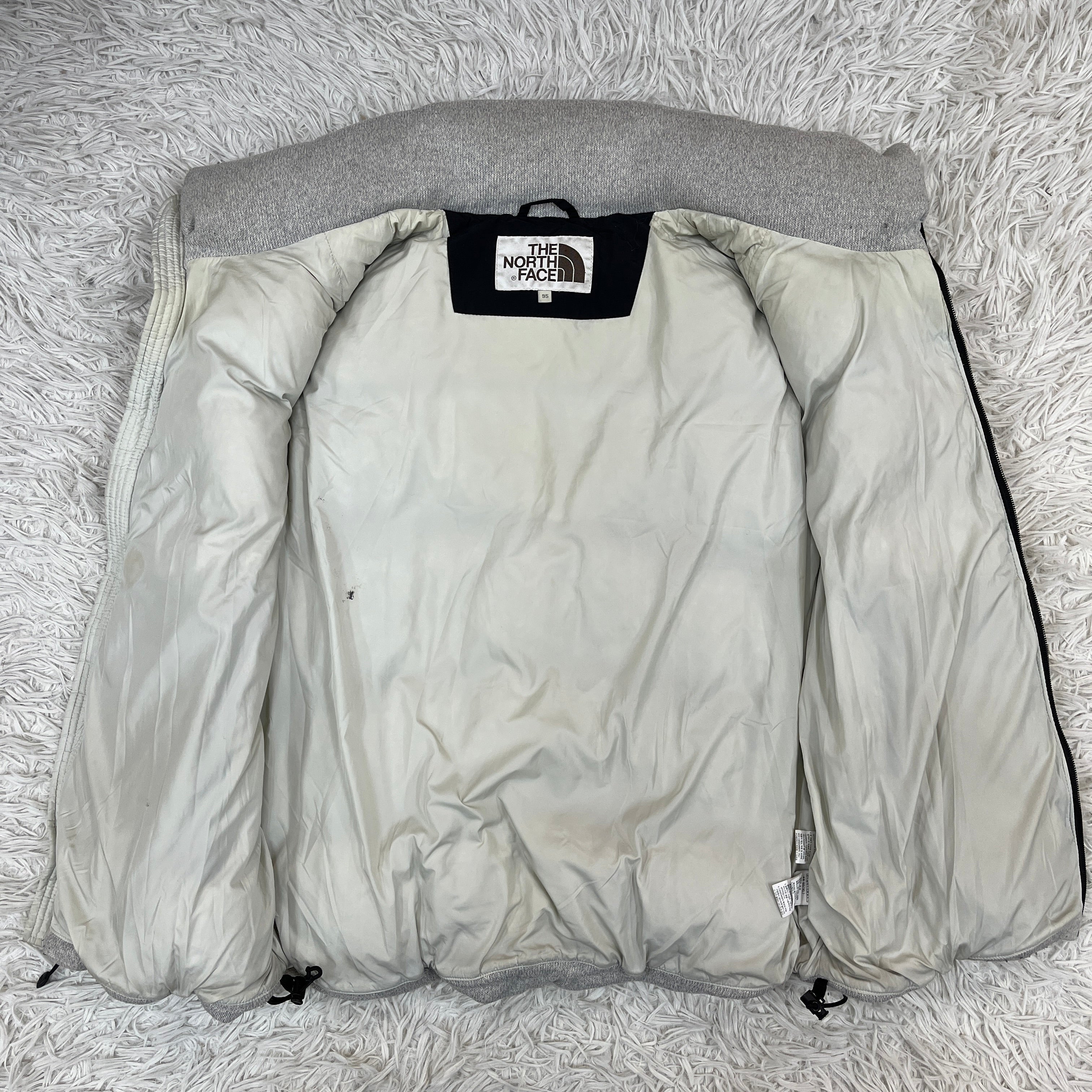 【韓国限定】ザ ノースフェイス ダウンベスト 700フィル ホワイトレーベル L 希少】THE NORTH FACE ノースフェイス ホワイトレーベル ダウンベスト