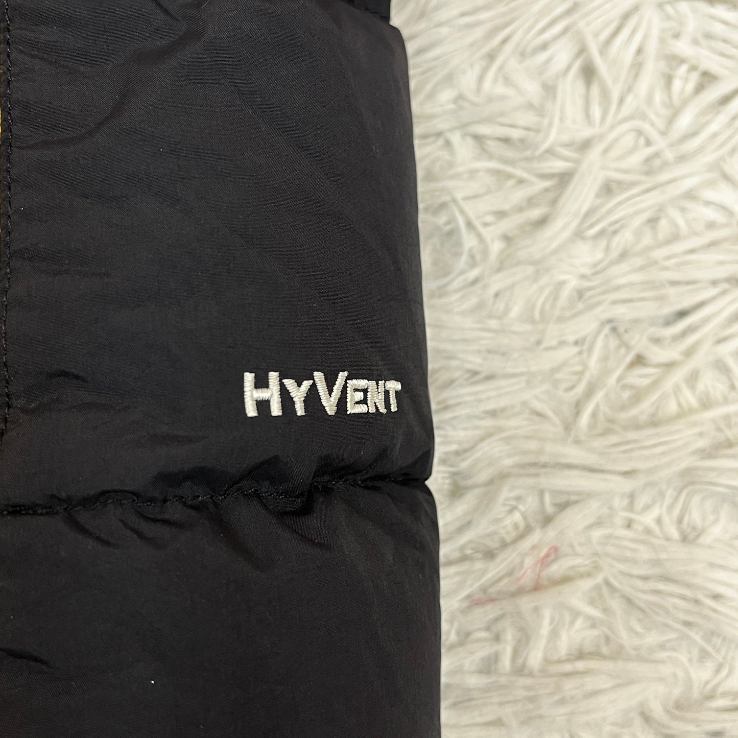 THE NORTH FACE Kids Hyvent 550 Fill Power Down Jacket - Yellow/Black (Size 150) #155