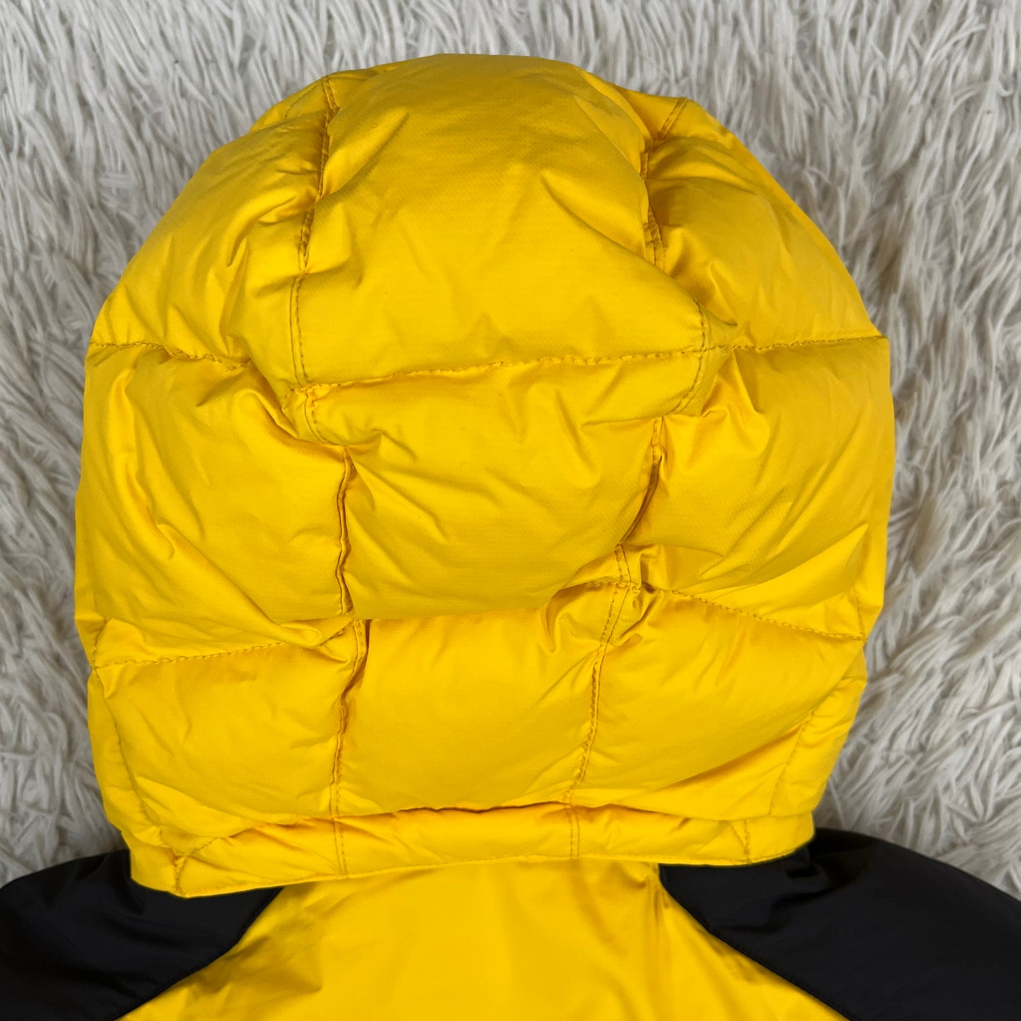 THE NORTH FACE Kids Hyvent 550 Fill Power Down Jacket - Yellow/Black (Size 150) #155