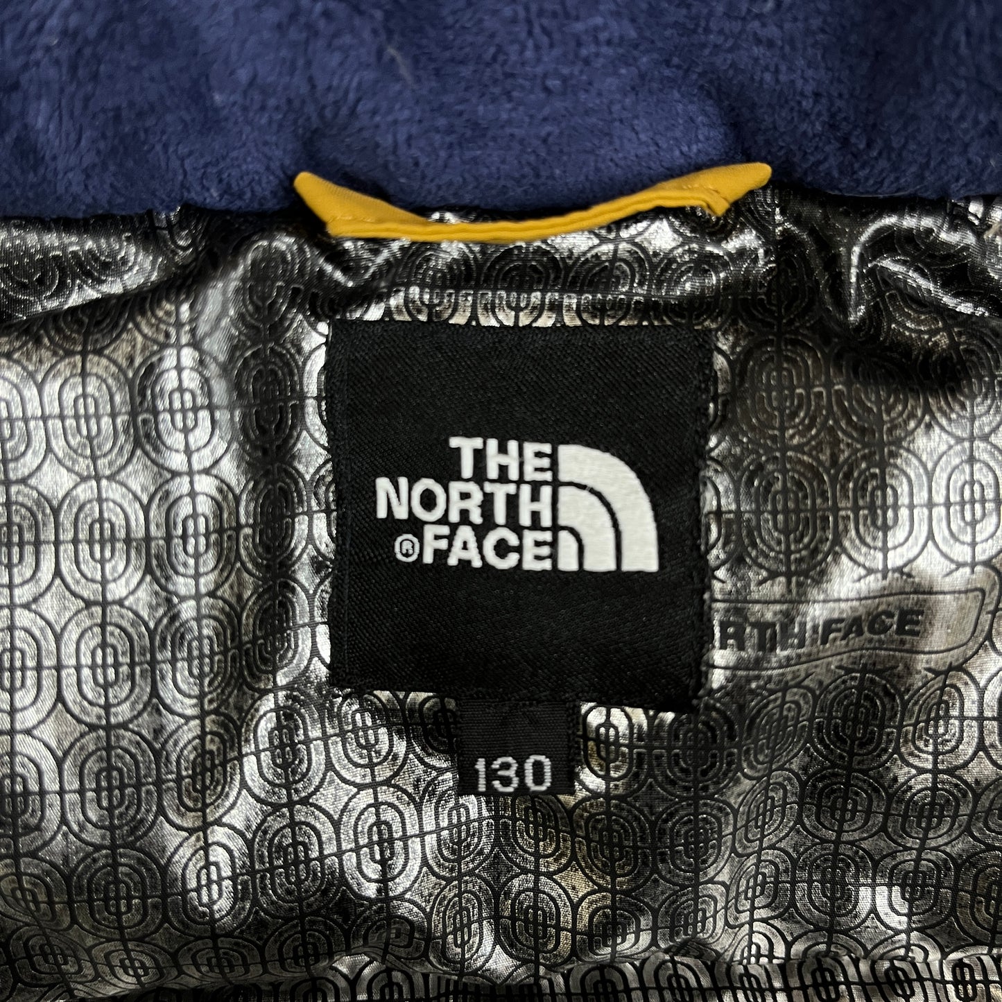【THE NORTH FACE】キッズ マクマードデザイン ダウンジャケット 130cm PROHEAT搭載 マスタード/ネイビー #160