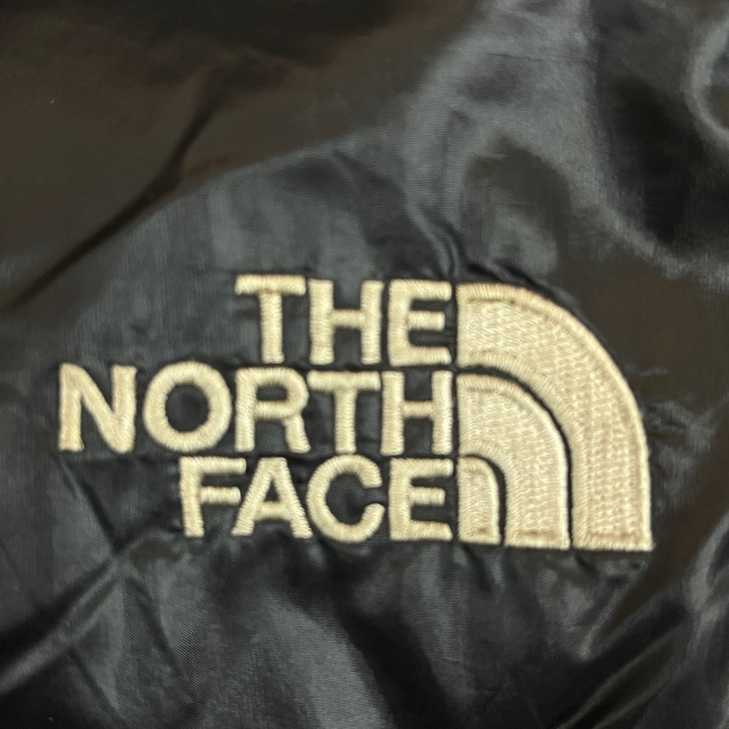 【中古】THE NORTH FACE 800フィル ダウンジャケット ブラック 100L PERTEX QUANTUM 軽量・高保温性 #163