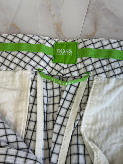 HUGO BOSS パンツ メンズ 32R ホワイト × ブラック チェック柄 レギュラーフィット Cotton100% スラックス カジュアル