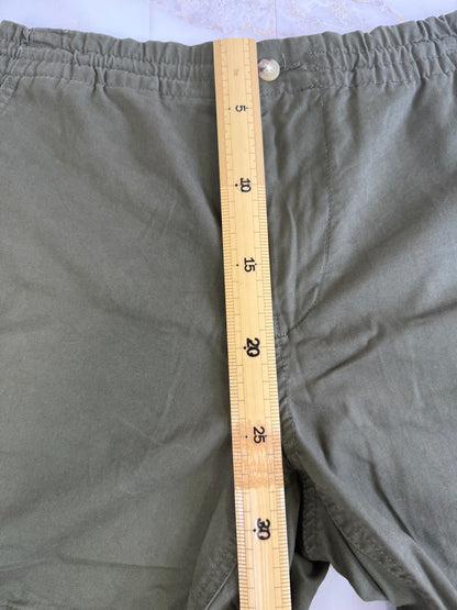 【POLO RALPH LAUREN】ポロ ラルフローレン メンズ ショートパンツ カーキ Mサイズ相当 コットン97％ クラシックフィット 刺繍ロゴ入り