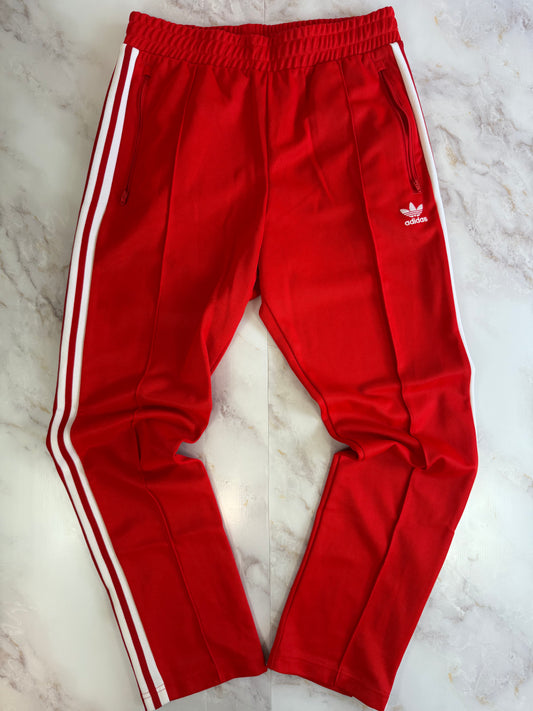 adidas Beckenbauer TP トラックパンツ レッド XLサイズ | 定番3本ライン×トレフォイルロゴ スポーツミックスに