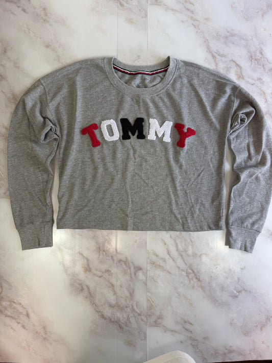 【TOMMY HILFIGER】ロゴ刺繍スウェット トレーナー グレー Mサイズ | シンプル×個性派デザインが魅力