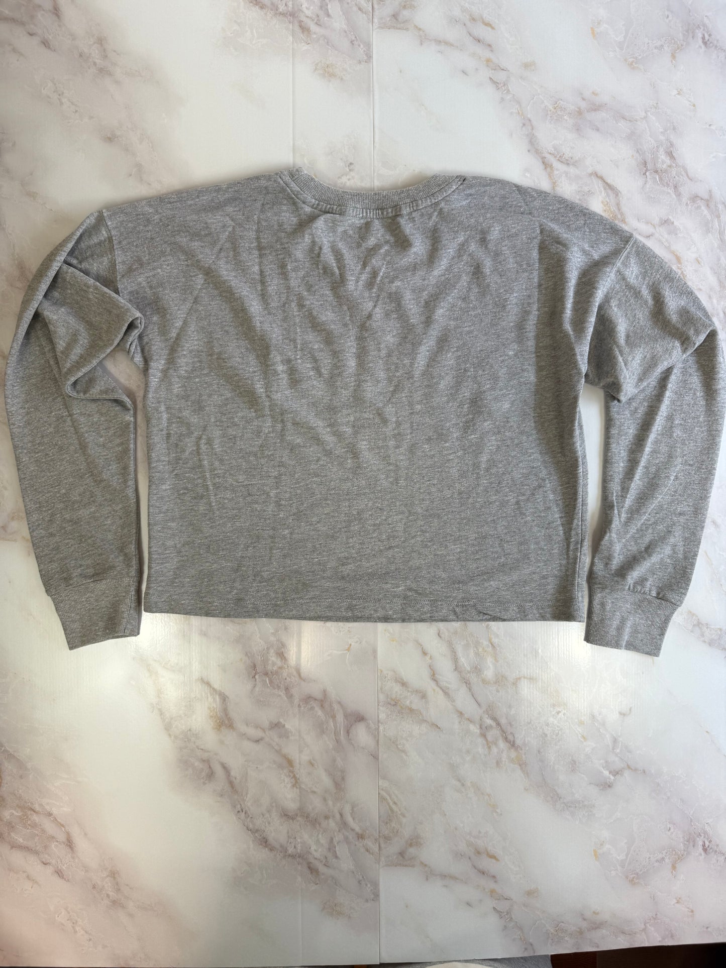 【TOMMY HILFIGER】ロゴ刺繍スウェット トレーナー グレー Mサイズ | シンプル×個性派デザインが魅力