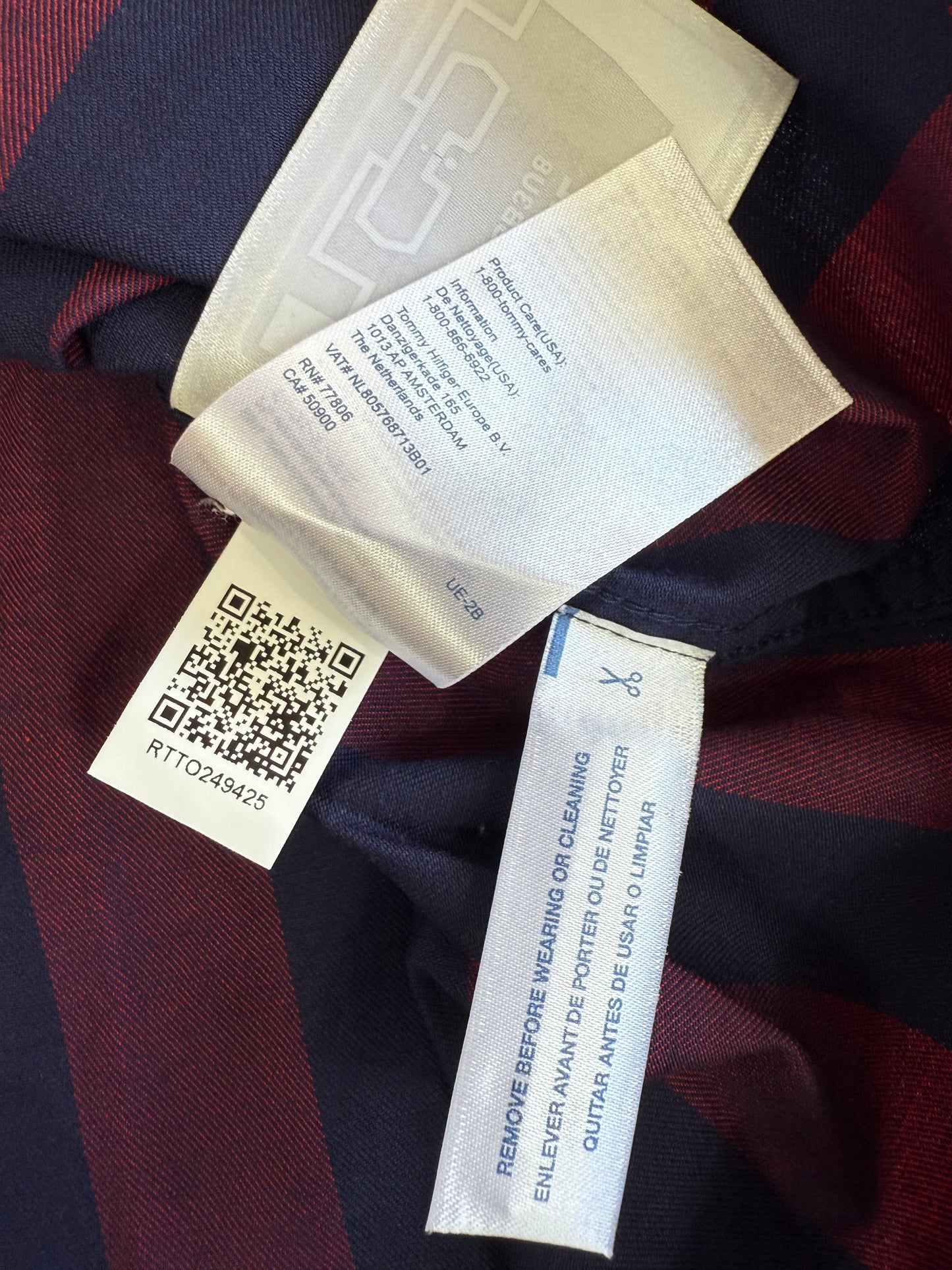 【TOMMY HILFIGER】トミーヒルフィガー スリムフィット 長袖シャツ レッド×ネイビー ストライプ メンズ Mサイズ