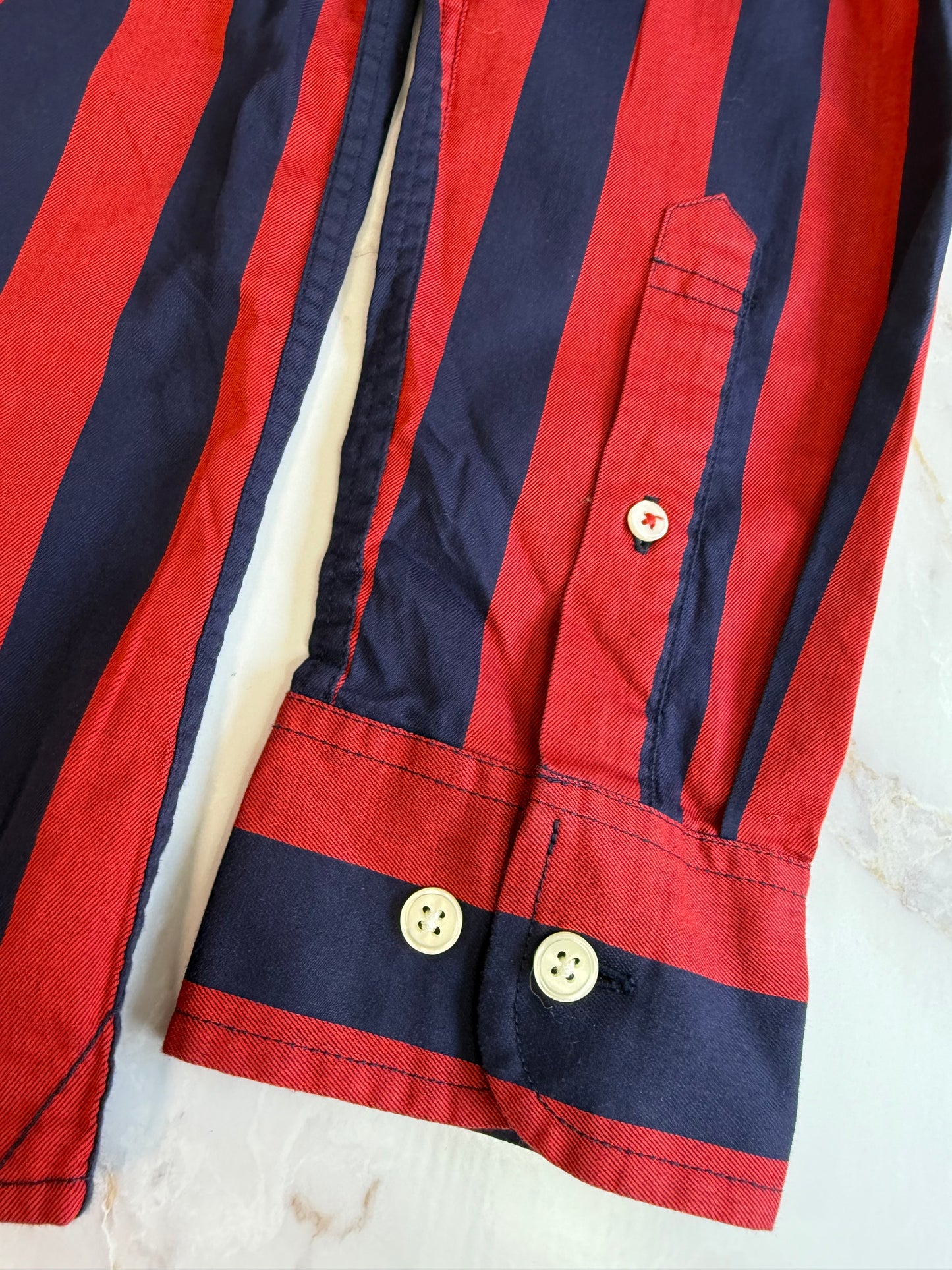 【TOMMY HILFIGER】トミーヒルフィガー スリムフィット 長袖シャツ レッド×ネイビー ストライプ メンズ Mサイズ