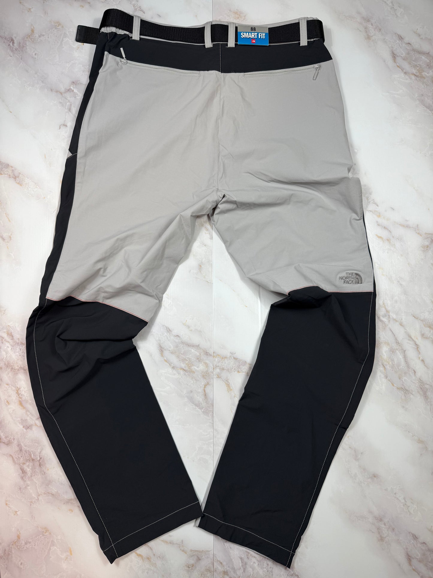 【THE NORTH FACE】SUMMIT SERIES アウトドアパンツ グレー×ブラック メンズ 88サイズ ベルト付き クライミング/登山