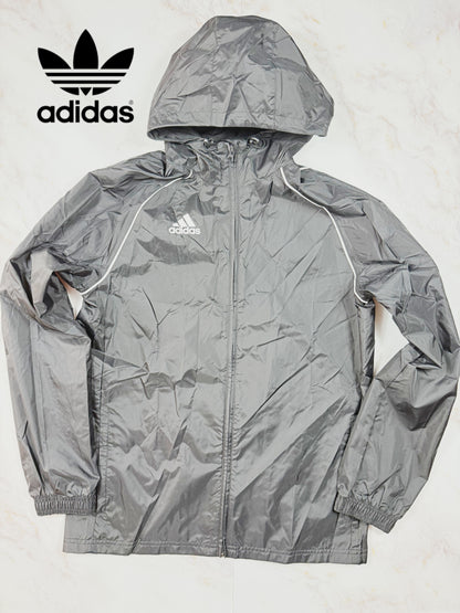 【adidas】フード付き ナイロンジャケット グレー Lサイズ相当 CORE18 RN JKT メンズ アディダス ウインドブレーカー