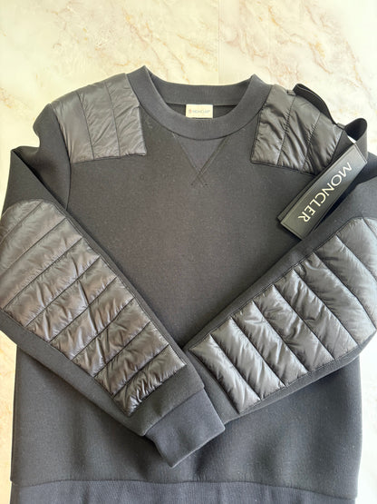 MONCLER（モンクレール）ナイロン切替 クルーネックスウェット ブラック メンズ Mサイズ MADE IN ROMANIA