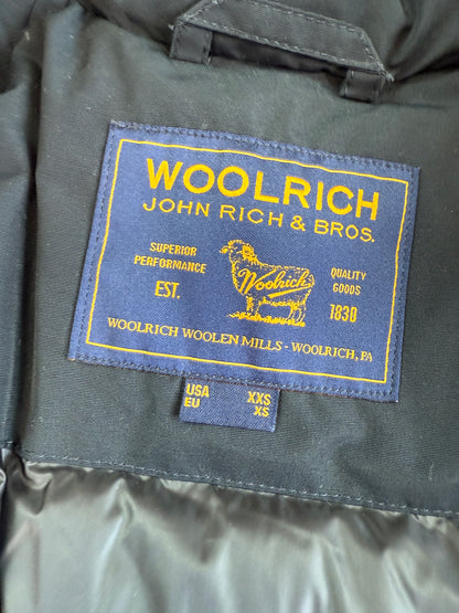 【新品】WOOLRICH（ウールリッチ）GALE JACKET ダウンパーカ ダークネイビー メンズXS 防寒・撥水 フード付き