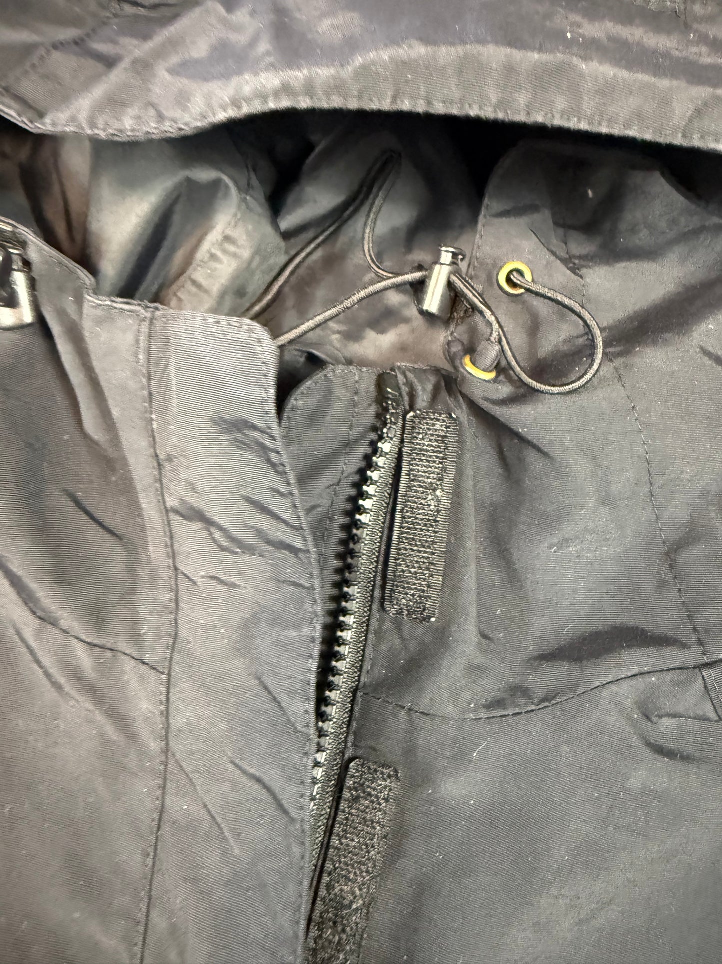 THE NORTH FACE ノースフェイス フード付き シェルジャケット ブラック 90 Sサイズ相当 ナイロンジャケット アウトドア メンズ レディース
