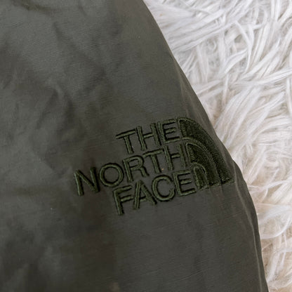 THE NORTH FACE（ザ・ノース・フェイス）ロングダウンコート メンズS（85）カーキ／フード付き・軽量・高保温モデル #15