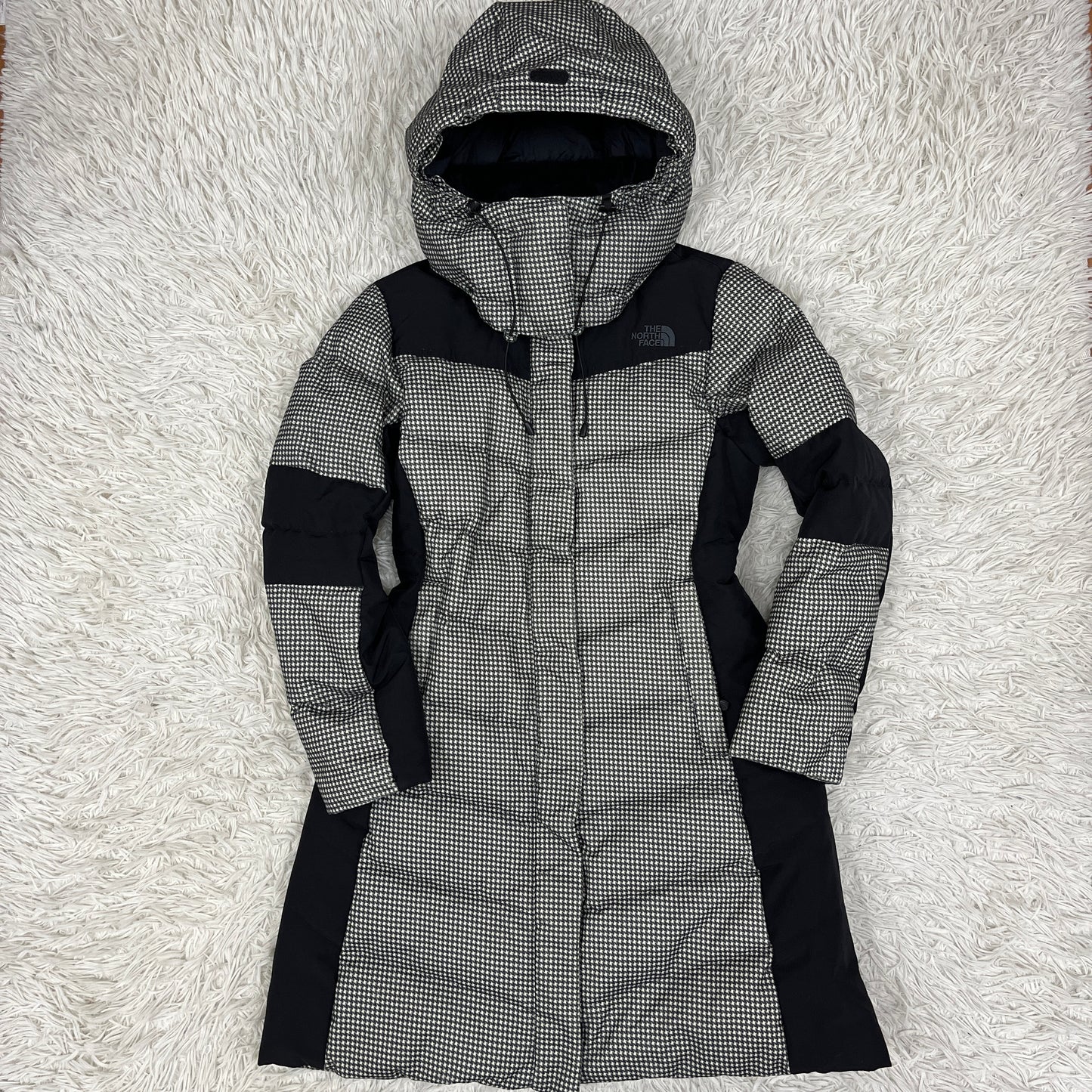 THE NORTH FACE（ザ・ノース・フェイス）千鳥格子柄 ダウンジャケット フード取外し可 レディースL 95 ブラック×ホワイト #25